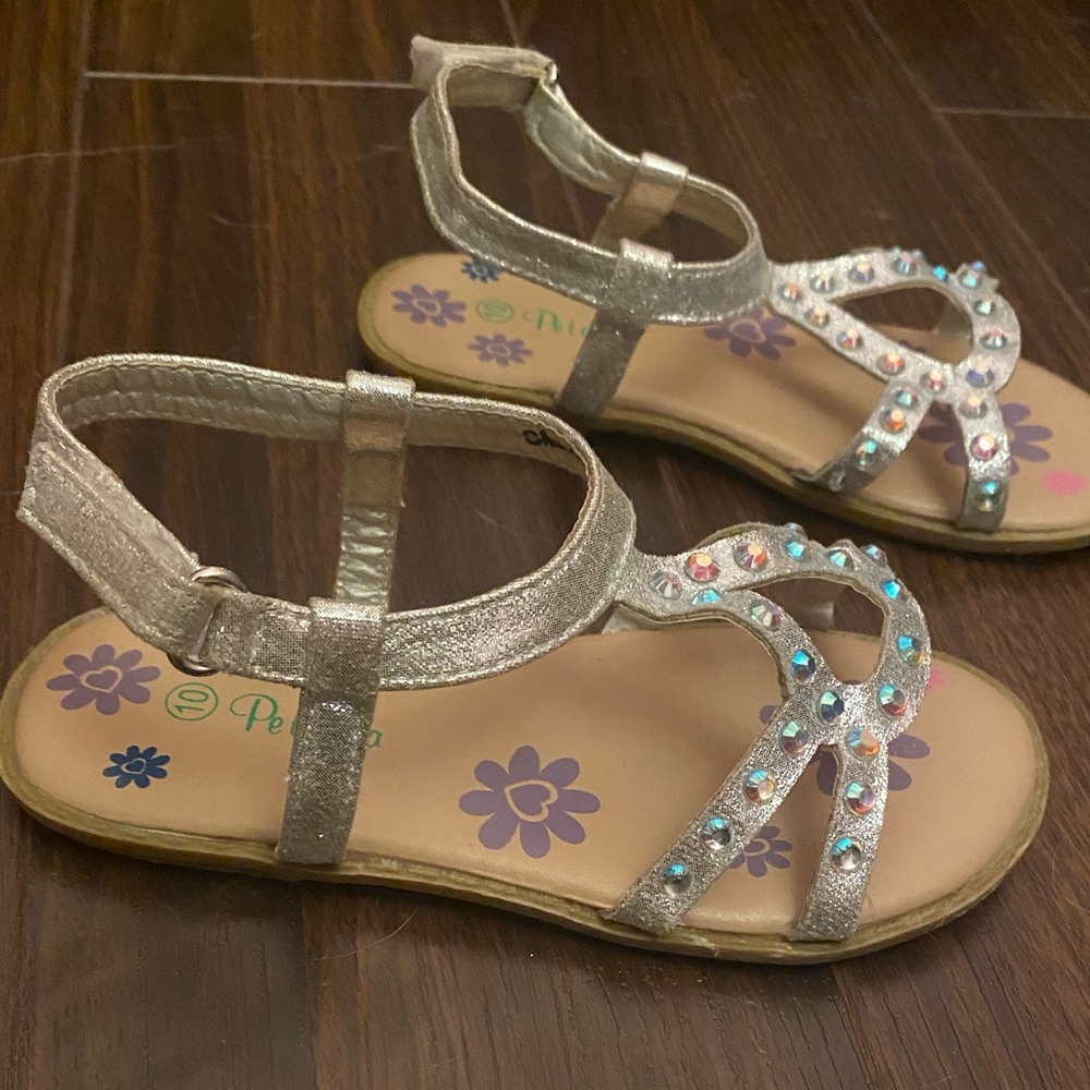 Petalia girls silver sandals size 10